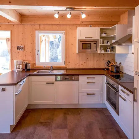 Holiday Almdorf Stadl-2 בית נופש
