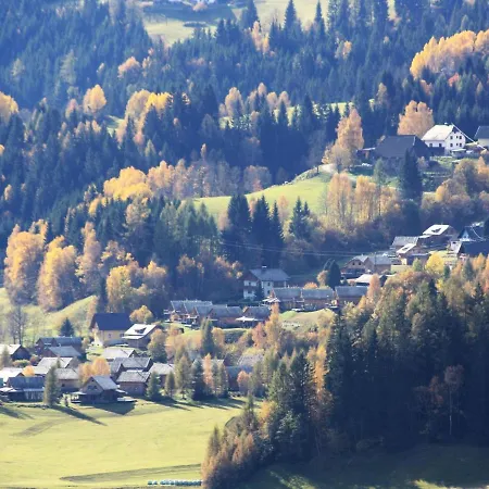 Holiday Almdorf Stadl-2 *